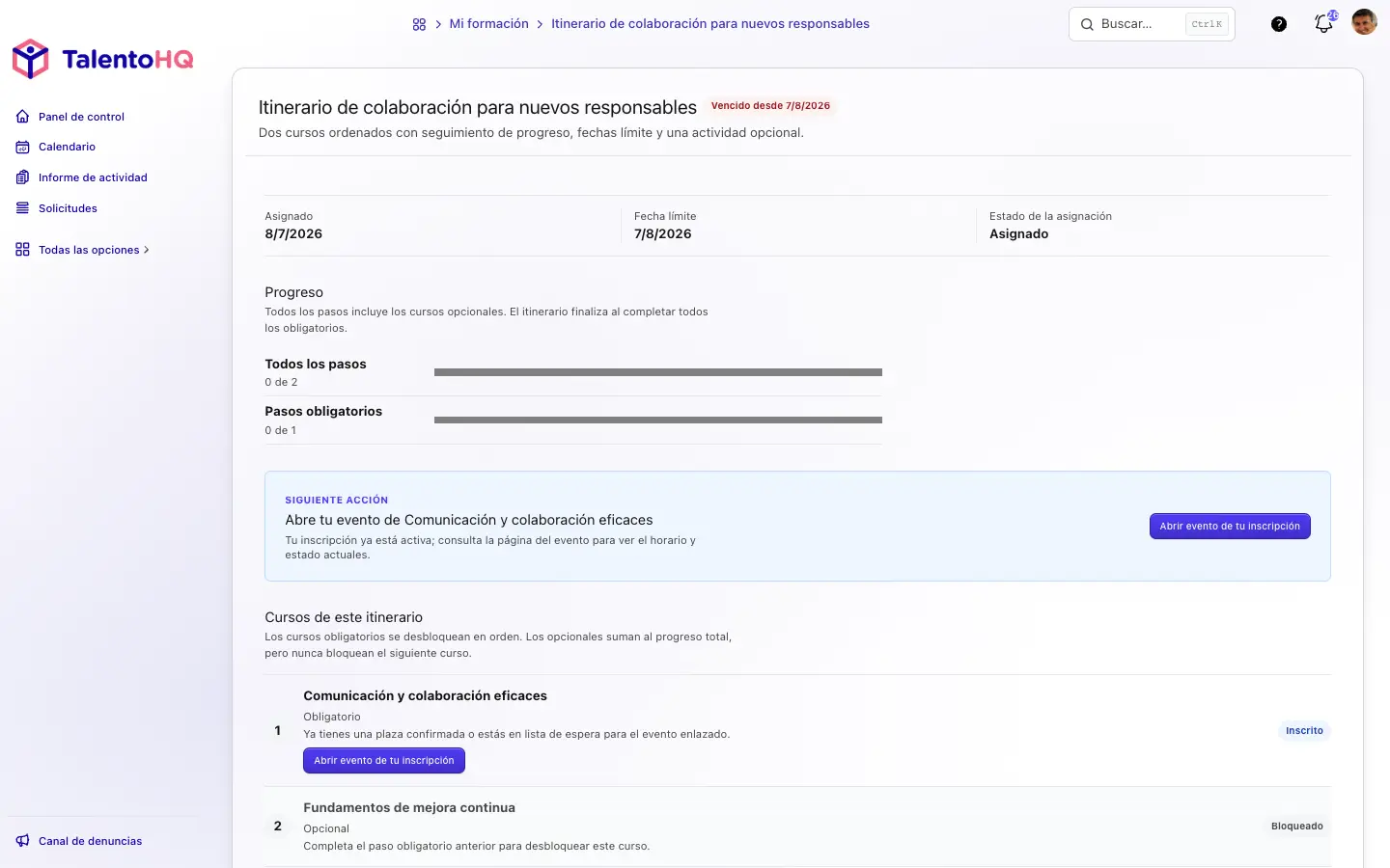 Vista del empleado de un itinerario en TalentoHQ con fecha límite, barras de progreso, siguiente acción y un curso bloqueado